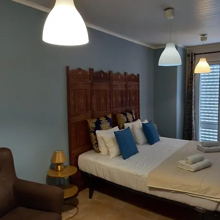 Azor International I Lägenhet