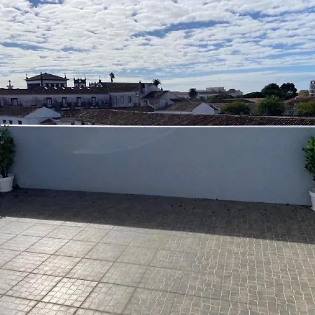 Azor International I Apartamento