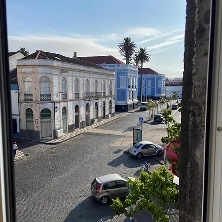 Azor International I Apartamento *